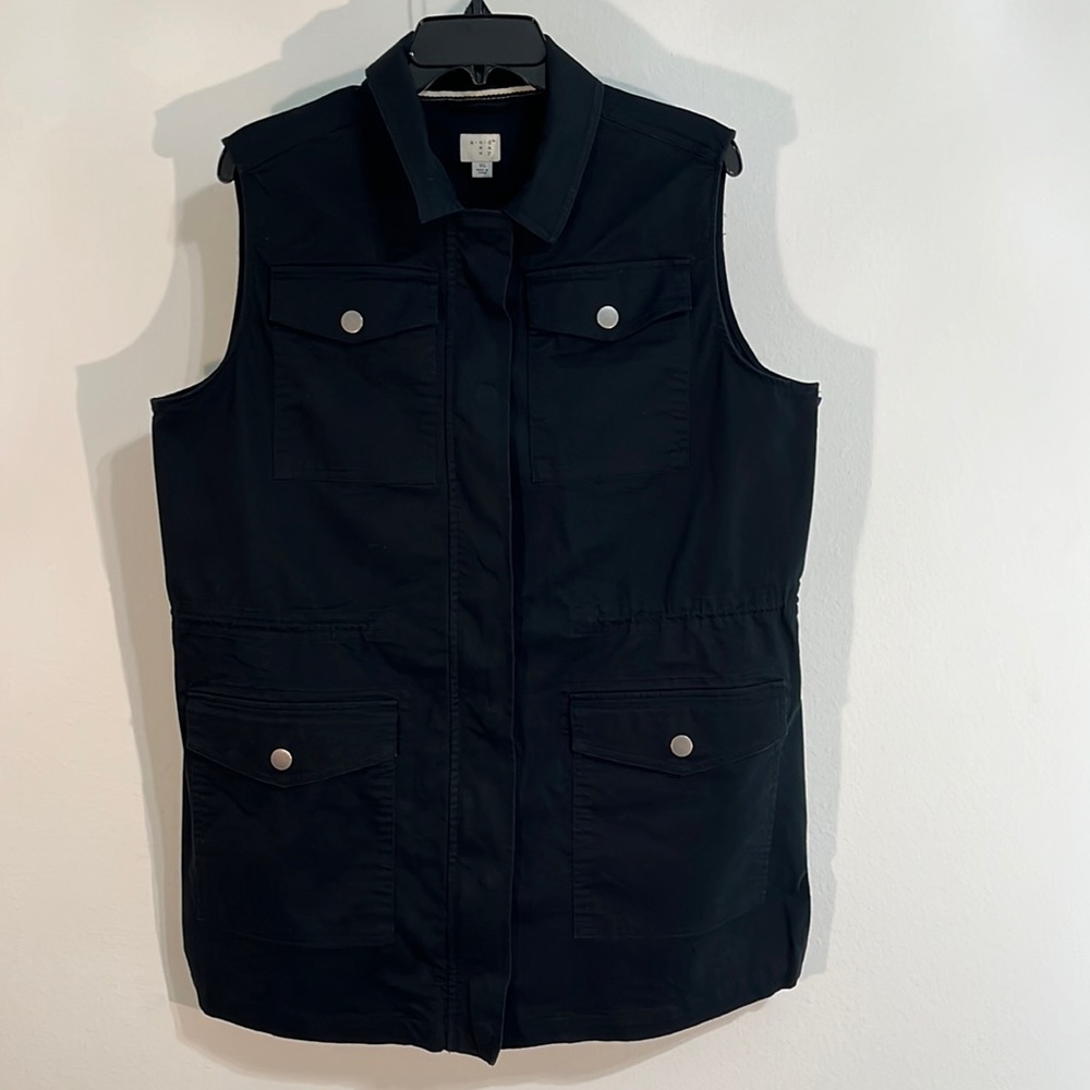 A New Day women’s Black Vest Size XL